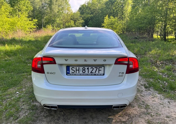 Volvo S60 cena 61500 przebieg: 162000, rok produkcji 2015 z Chorzów małe 254